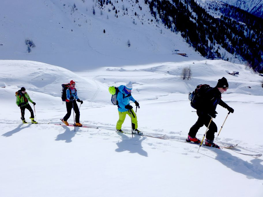 Webinar Skitourenausrüstung